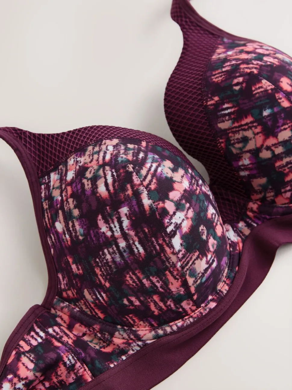 Print - B-G Active sportbeha met hoge impact, Dry Tech, beugelbeha met volle cups