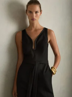 Reiss Eva mouwloze jumpsuit met wijde pijpen en gebogen halslijn
