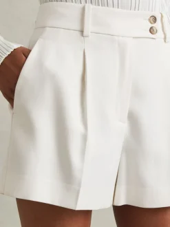 Reiss Millie maatsnitshort met bandplooi