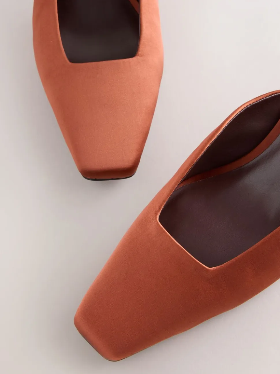 Roestbruin - Forever Comfort® Chisel Closed Toe Mules