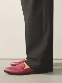 Rood - Forever Comfort® Low Cut Loafers