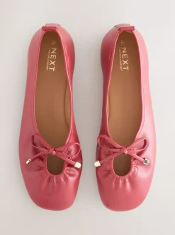 Rood - Forever Comfort® Tie Up Round Toe Ballet Flats