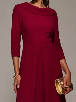 Rood - Jolie Moi Roll Neck Fit & Flare Midi Dress