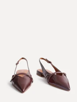 Rood - Linzi Prague Lage schoenen met spitse neus en gespdetail