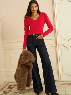 Rood - Love & Roses - Jersey top met lange mouwen en geschulpte V-hals
