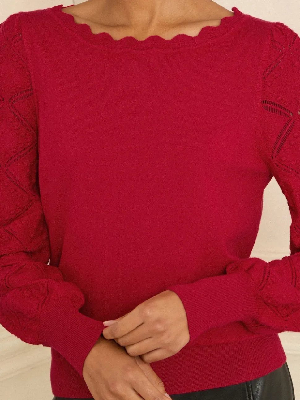 Rood - Love & Roses gebreide trui met noppensteek en geschulpte rand