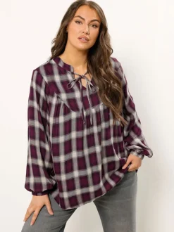 Rood - Yours Curve blouse met ruit en strik bij de hals