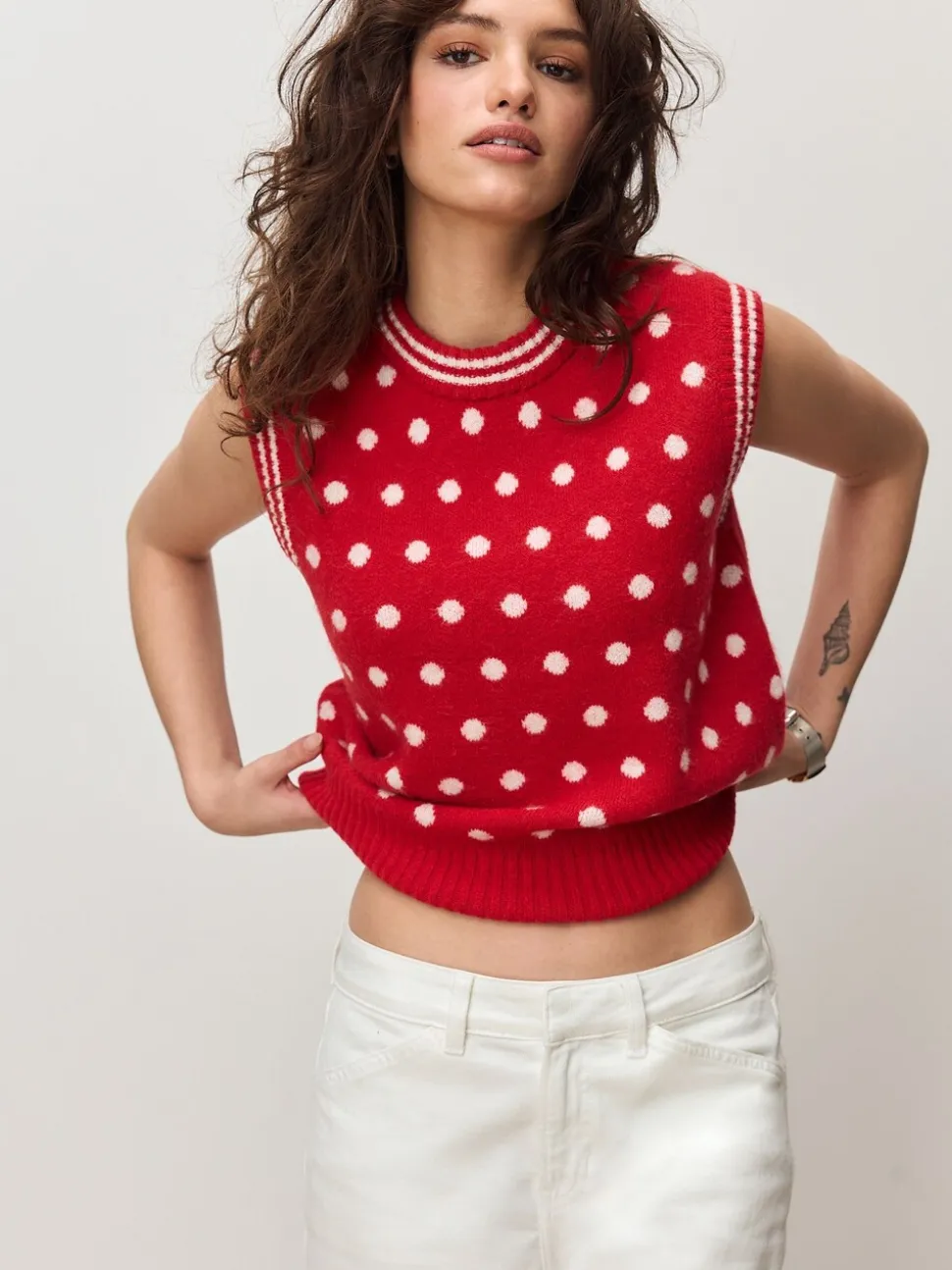 Rood met stippen - Mouwloze gebreide tanktop met wol