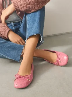 Rose Pink Croc - Forever Comfort® Square Toe Bow Ballet Flats