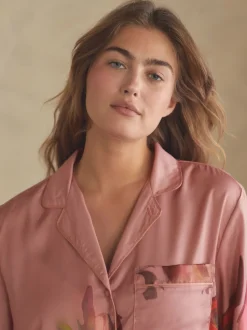 Roze - B by Ted Baker - Satijnen pyjama met knopen