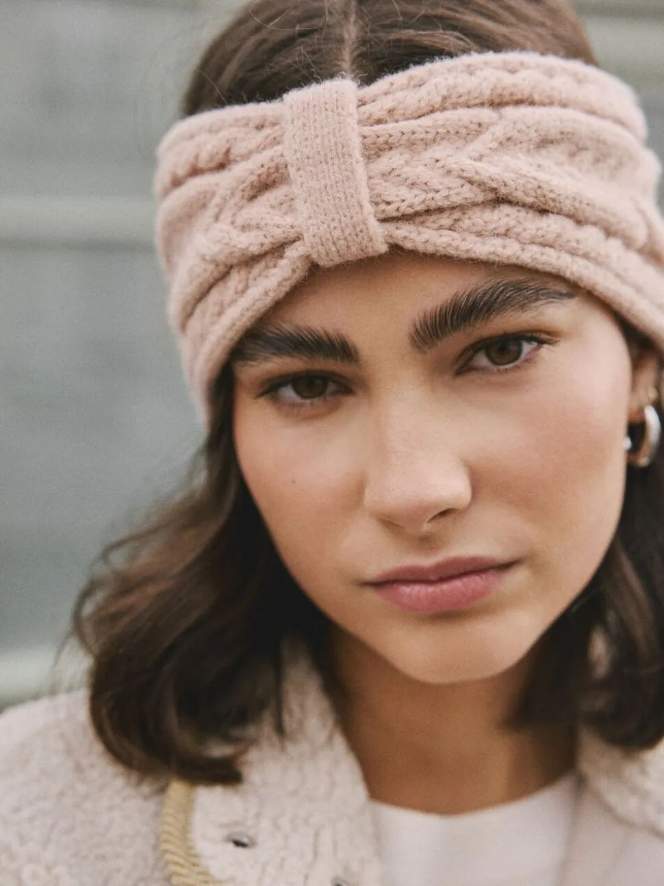 Roze - Cable Knit Headband