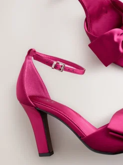 Roze - Forever Comfort® Satin Bow Block Heeled Sandals