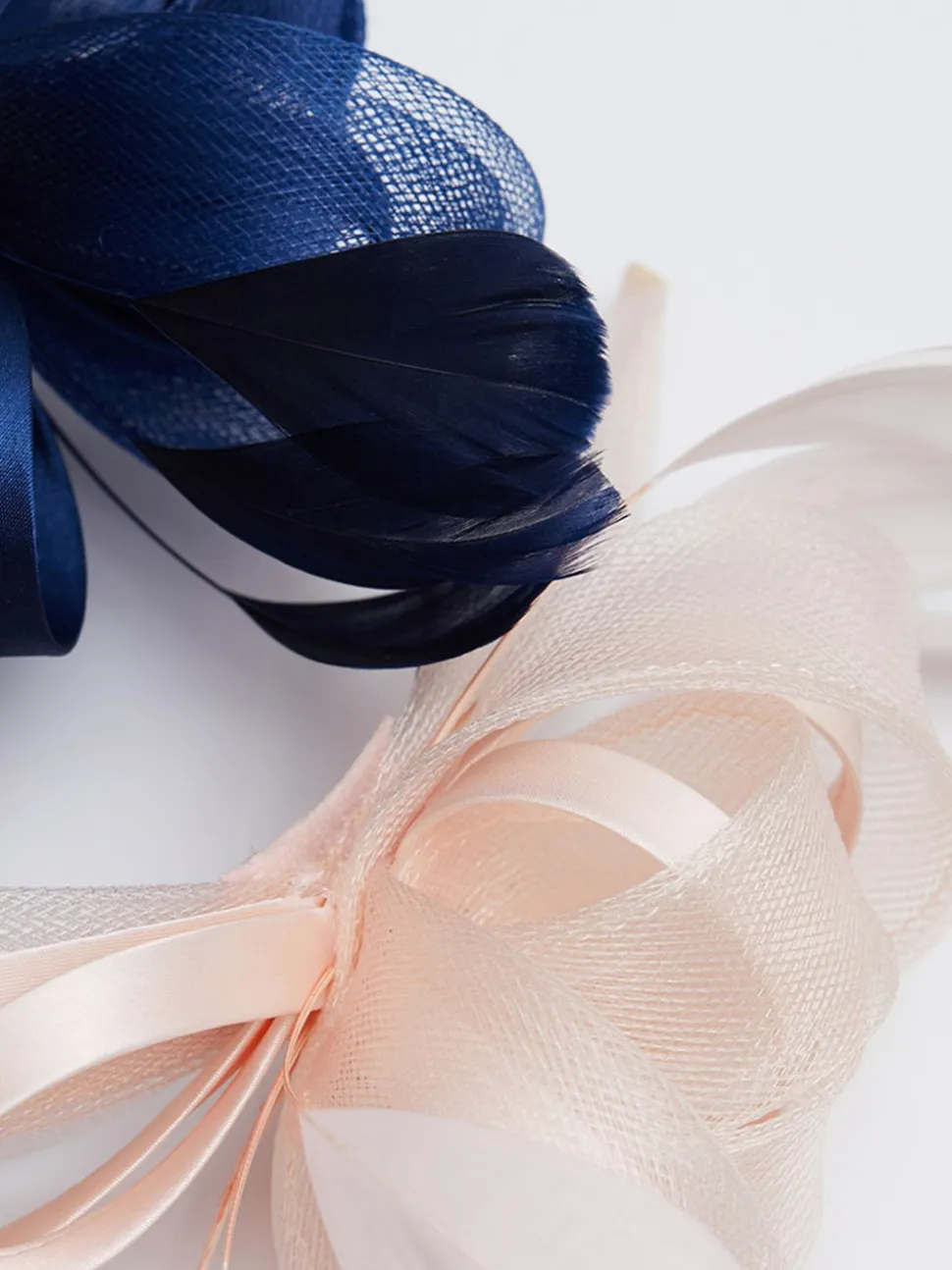 Roze - Jon Richard medium Fascinator hoofdband