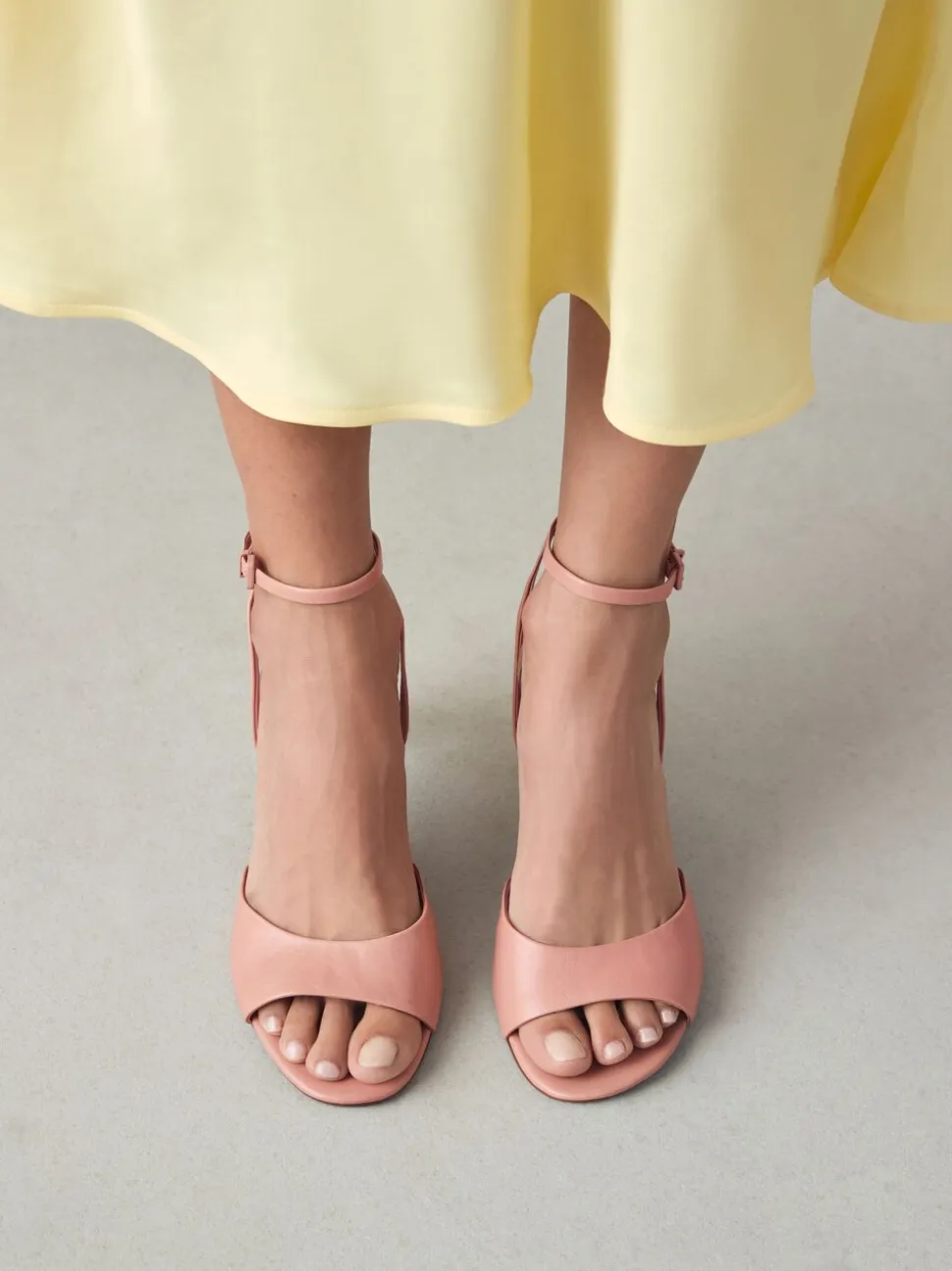 Roze - Premium leren sandalen met peeptoe en hak