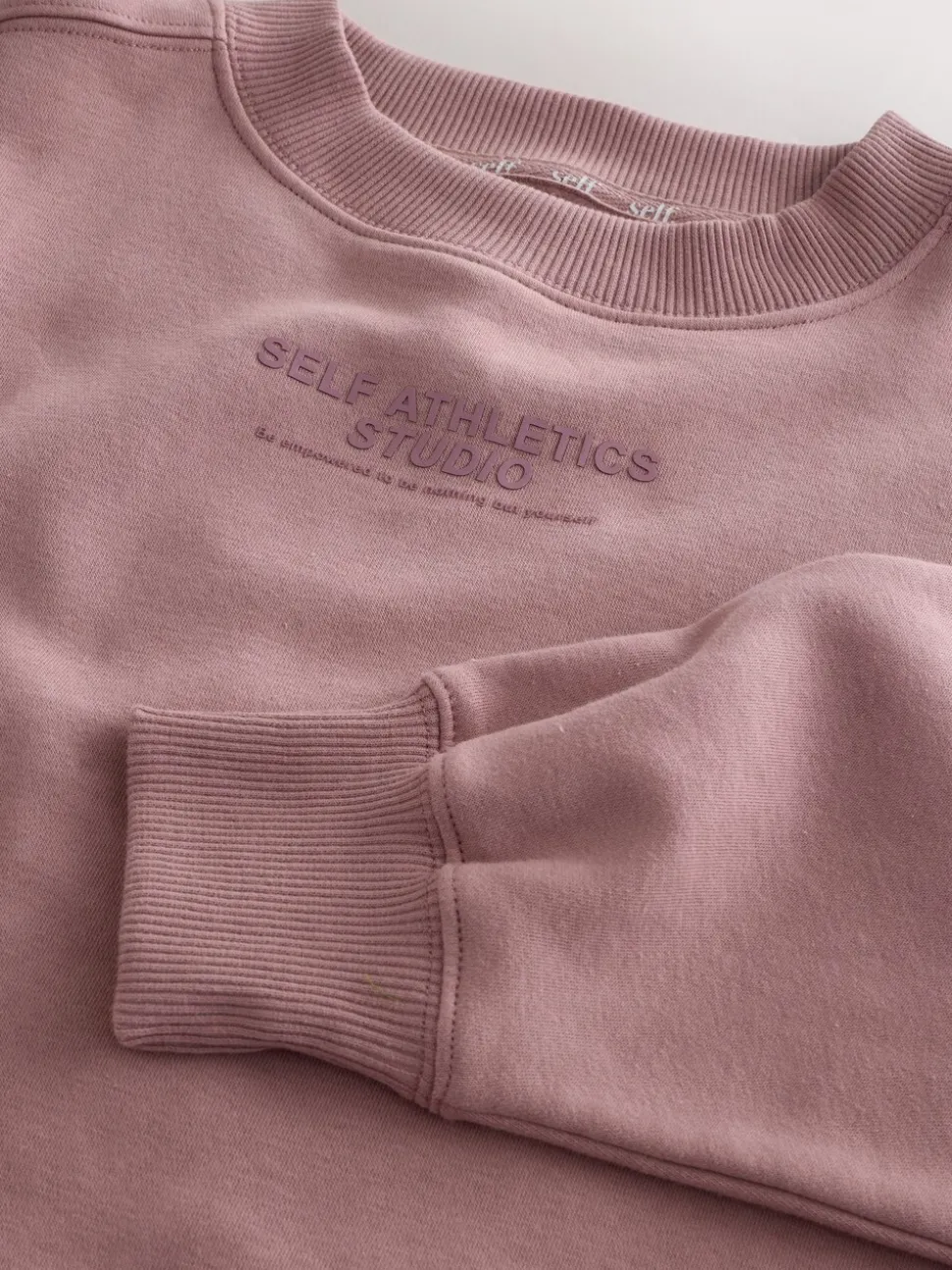 Roze - Self. sweatshirt