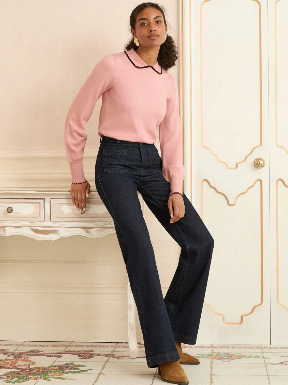 Roze met rand - Love & Roses gebreide trui met kraag