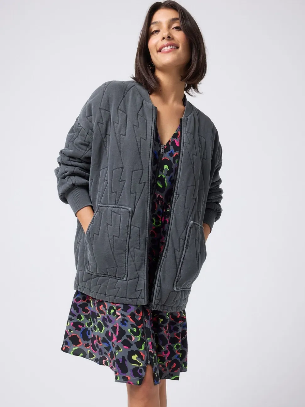 SCAMP & DUDE Quilted Bolt Bomber Jacket Light Washed