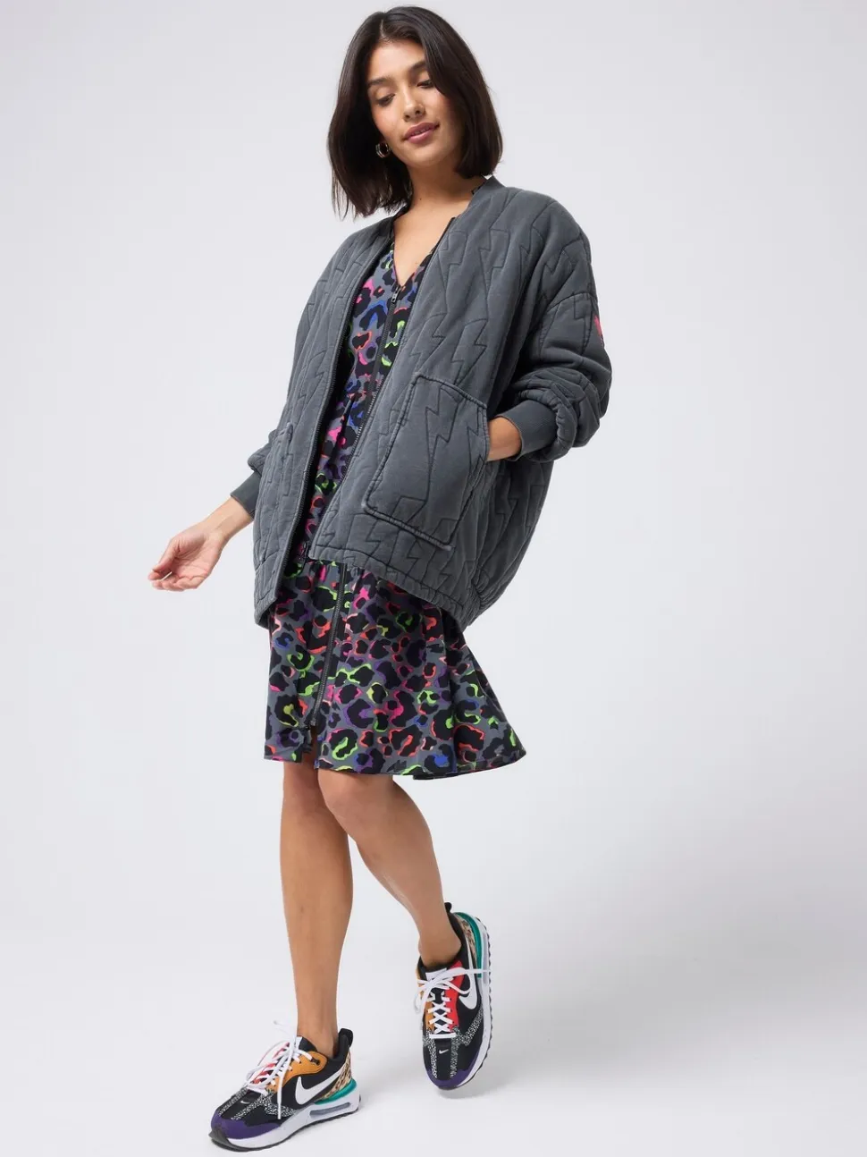 SCAMP & DUDE Quilted Bolt Bomber Jacket Light Washed