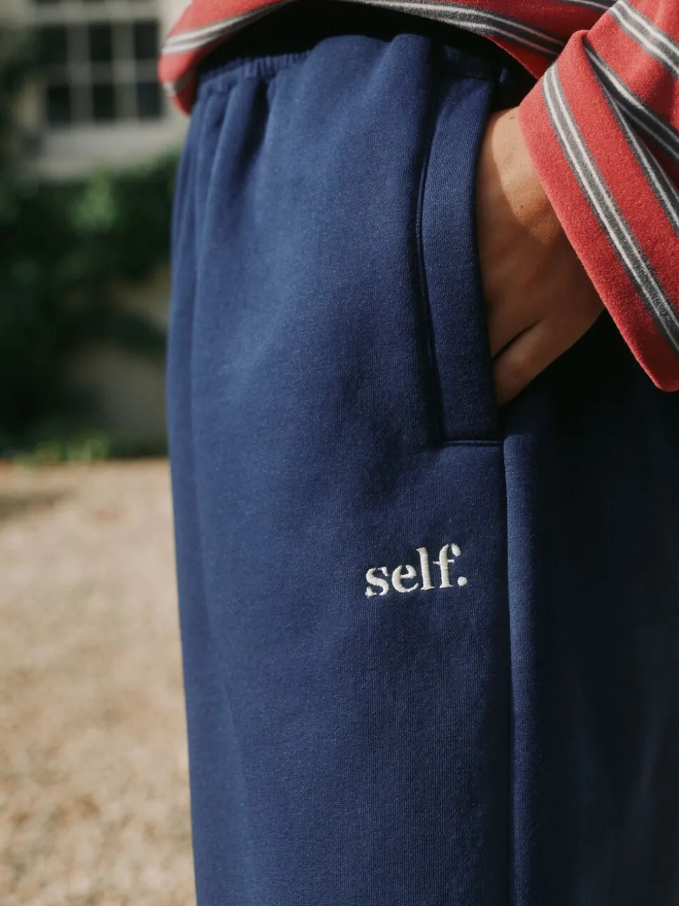 self. joggingbroek met wijde pijpen