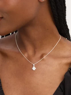 Simply Silver Polished Diamond Cut Clover Set Gift Box