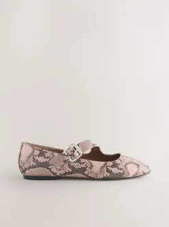Slangenprint - Forever Comfort® Asymmetric Mary Jane Shoes