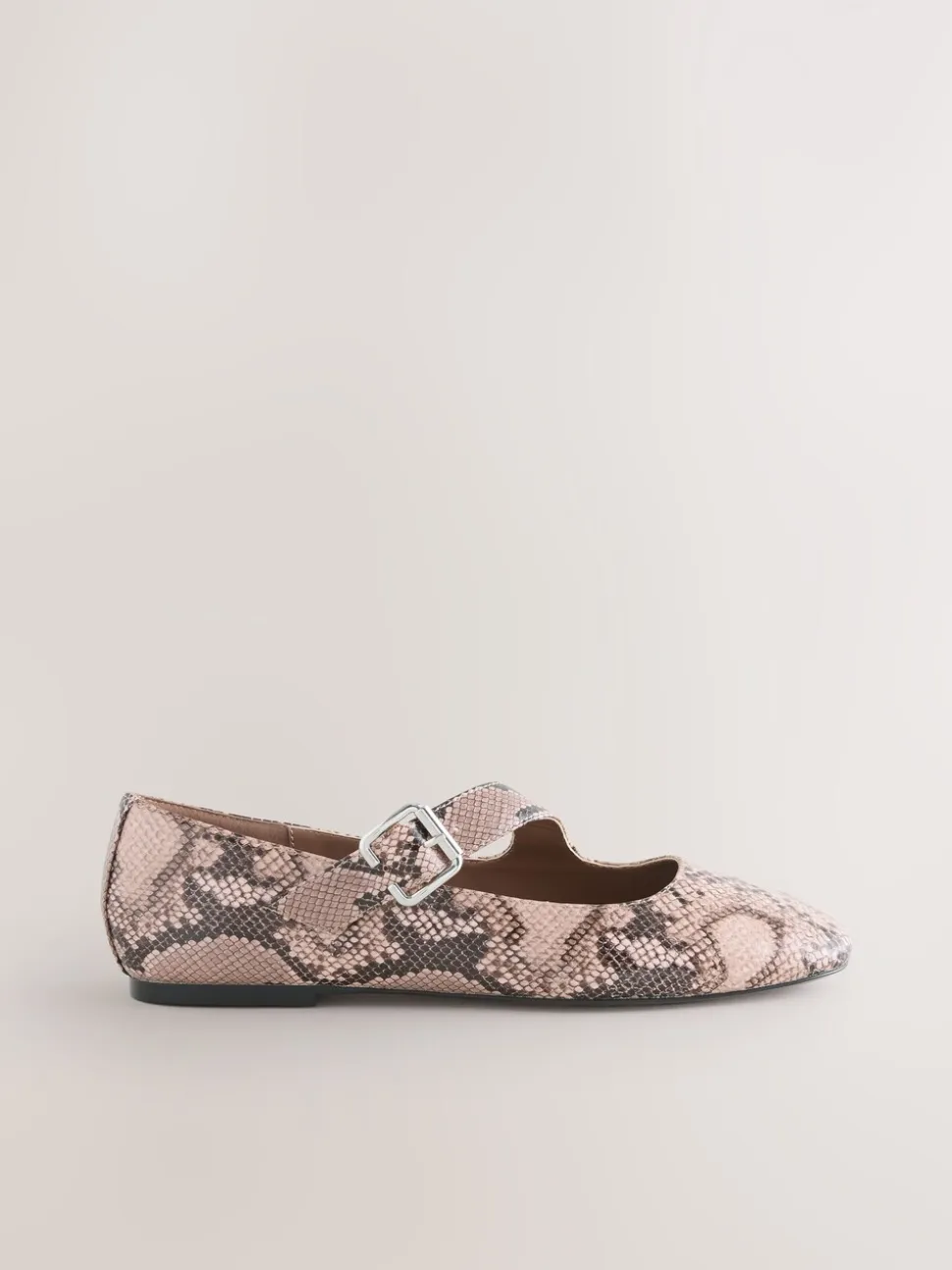 Slangenprint - Forever Comfort® Asymmetric Mary Jane Shoes