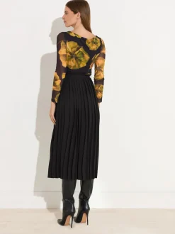 Star by Julien MacDonald Pleated Maxi Skirt