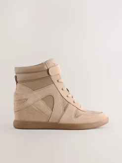 Taupe - Forever Comfort® sneakers met sleehak en veters