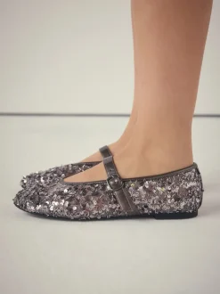 Tinkleurig met lovertjes - Mary Jane-schoenen met versierde pailletten van Forever Comfort®