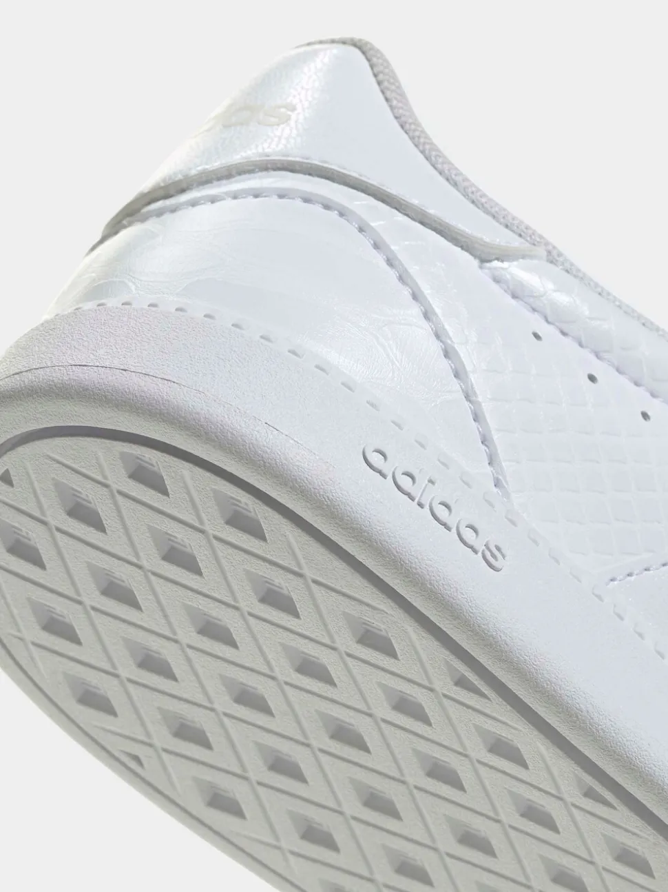 Wit - adidas Breaknet Sleek sneakers