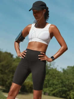 Wit - B-G Active Sports hoge impact Dry Tech beha zonder vulling