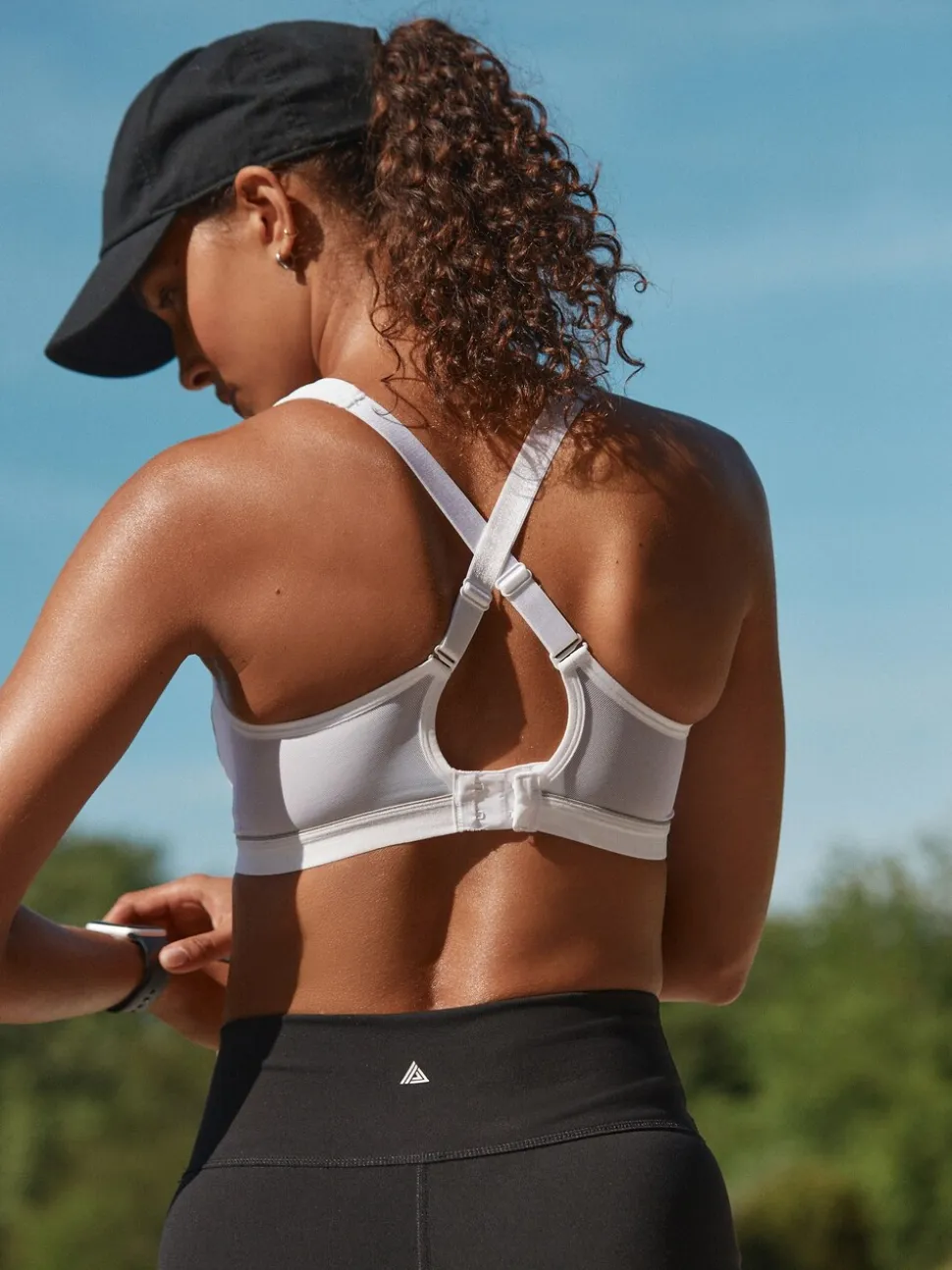Wit - B-G Active Sports hoge impact Dry Tech beha zonder vulling