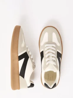 Wit - Friends Like These Lace Up Retro Gumsole Sports Trainers