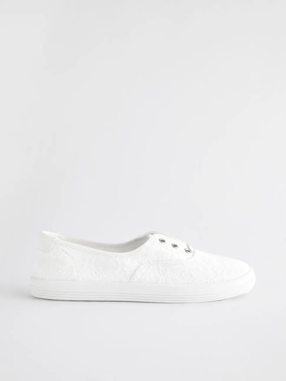 Wit - Geborduurde veterloze canvas instapsneakers