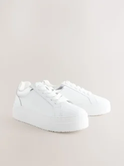 Wit - Leren sneakers met ronde neus en dikke vetersluiting