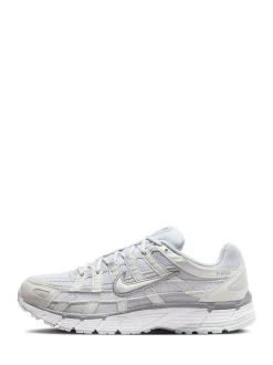 Wit - Nike P6000 Trainers