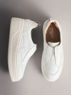 Wit - Signature leren sneakers met dikke plateauzolen en sleehak