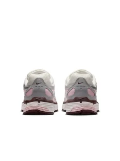Wit/roze - Nike P6000 Trainers