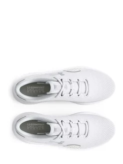 Witte basis - Under Armour Charged Surge sneakers