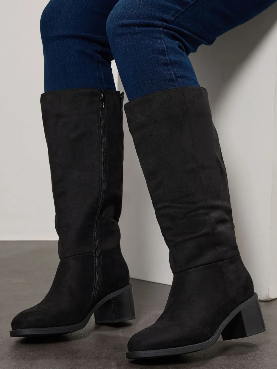 Yours Curve Block Heel Knee High Boots