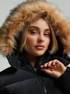 Zavetti Canada Womens Bellucci 2.0 Crop Puffer Black Jacket