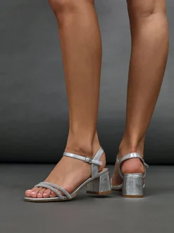 Zilver - Linzi Bunty sandals met blokhak en diamanté bandjes