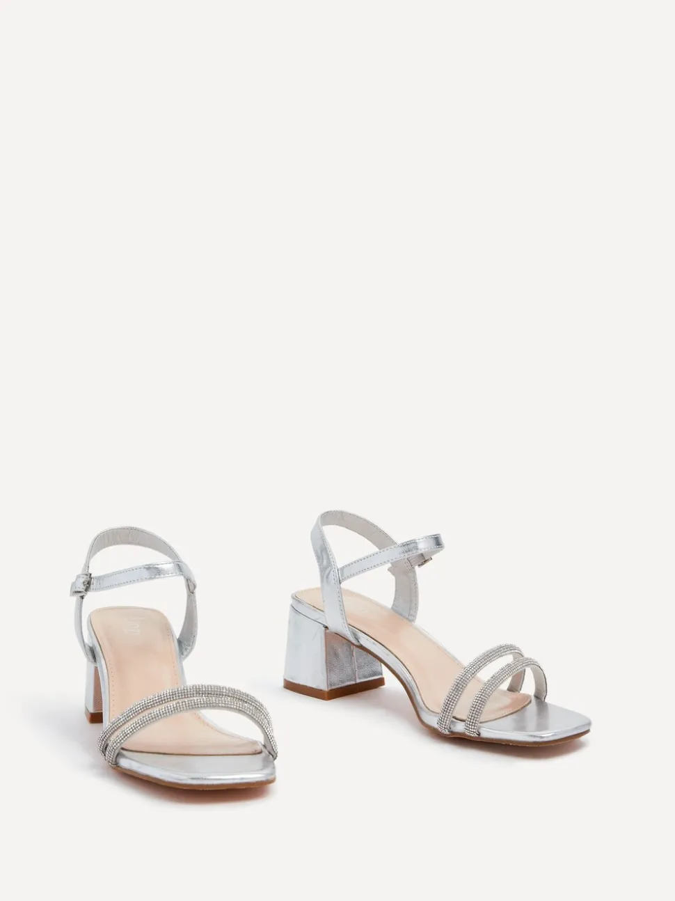 Zilver - Linzi Bunty sandals met blokhak en diamanté bandjes
