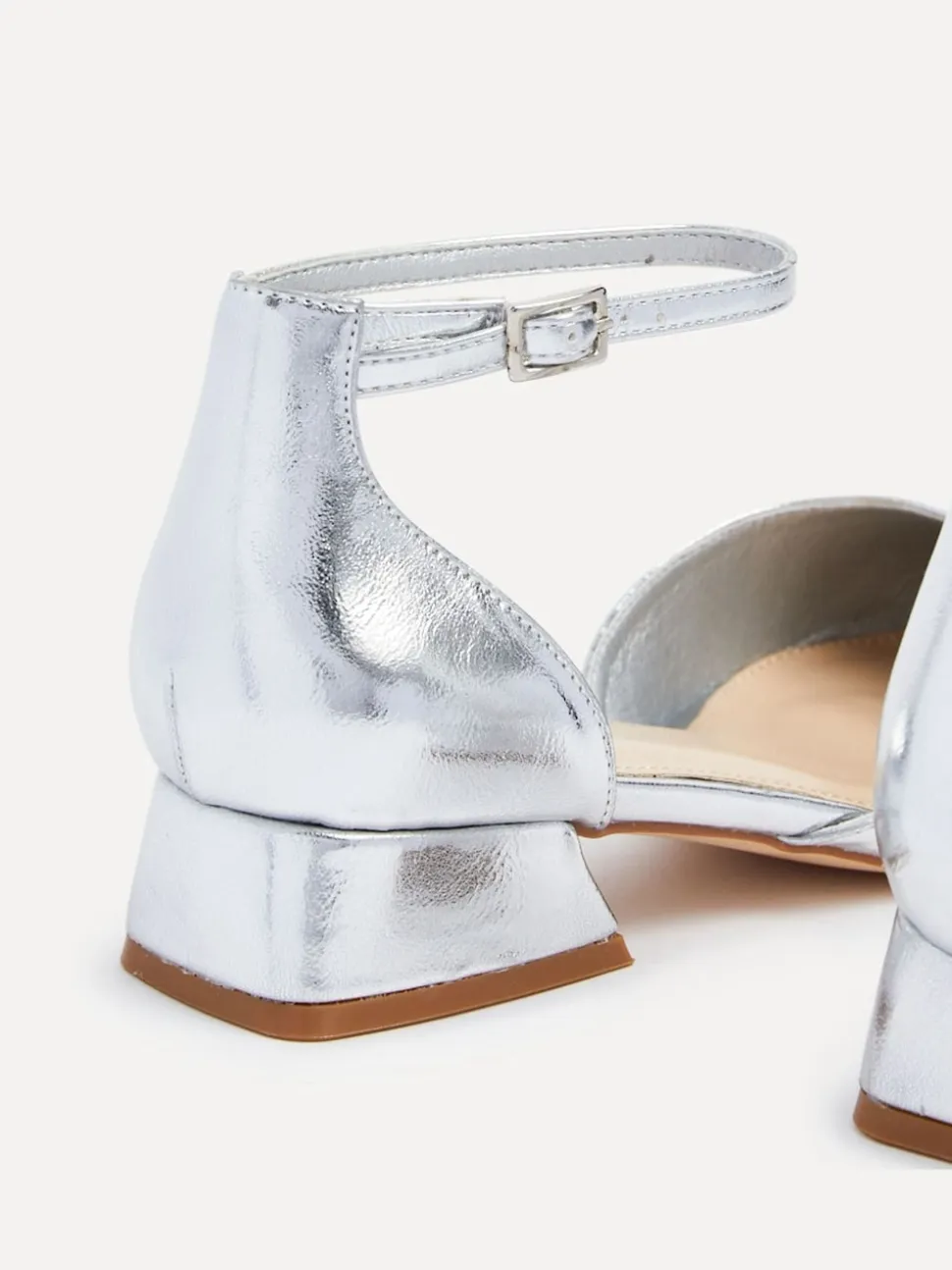 Zilver - Linzi Dolly pumps met lage blokhak en wijde pasvorm