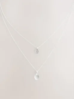 Zilverkleurig - Gelaagde ketting met glinsterende blaadjes