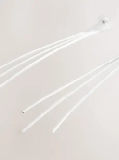Zilverkleurig - Oorbellen met glinsterende hangers
