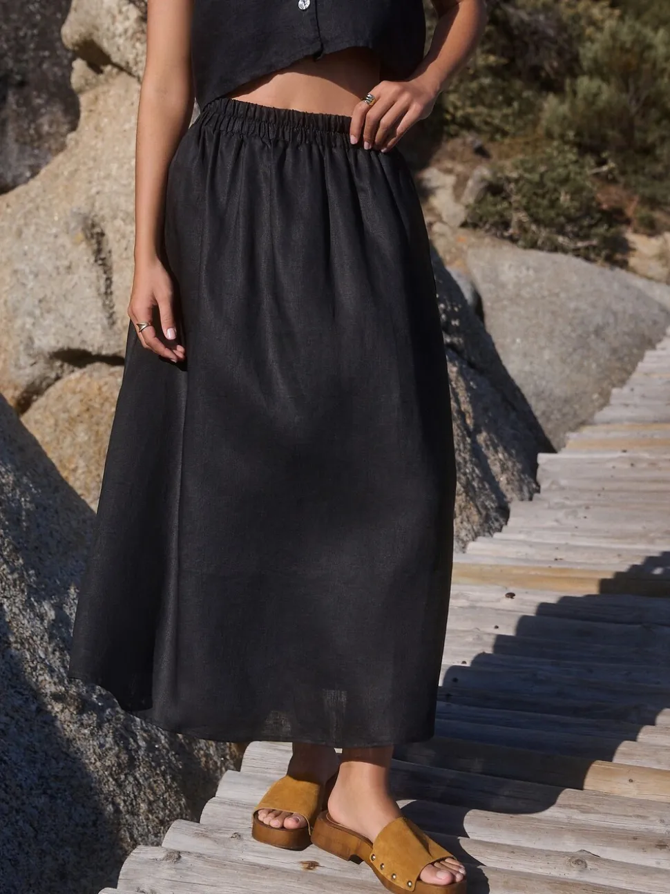 Zwart - 100% linnen midirok