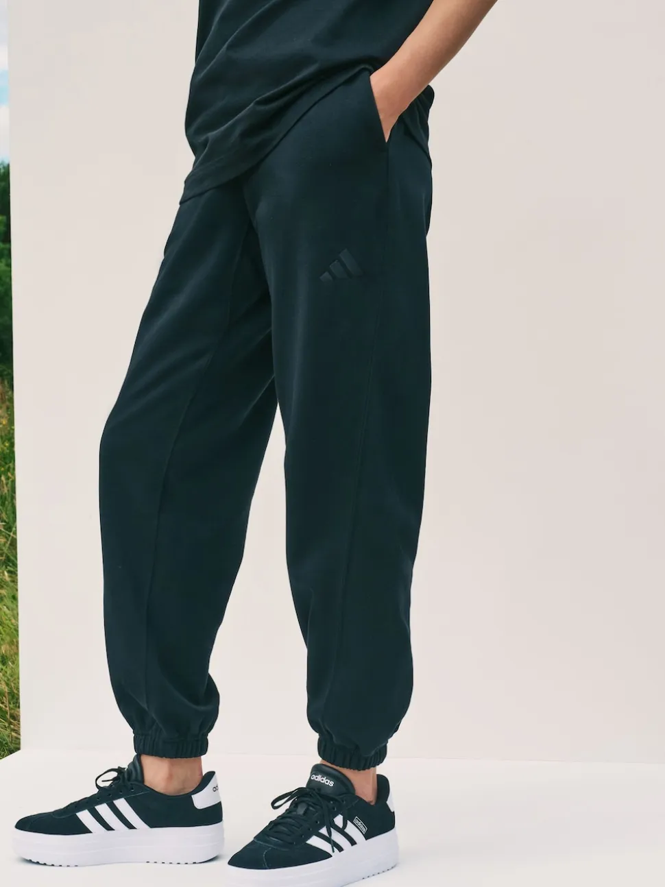 Zwart - adidas All SZN joggingbroek