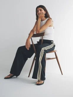 Zwart - adidas Originals Manager Tailored Trousers
