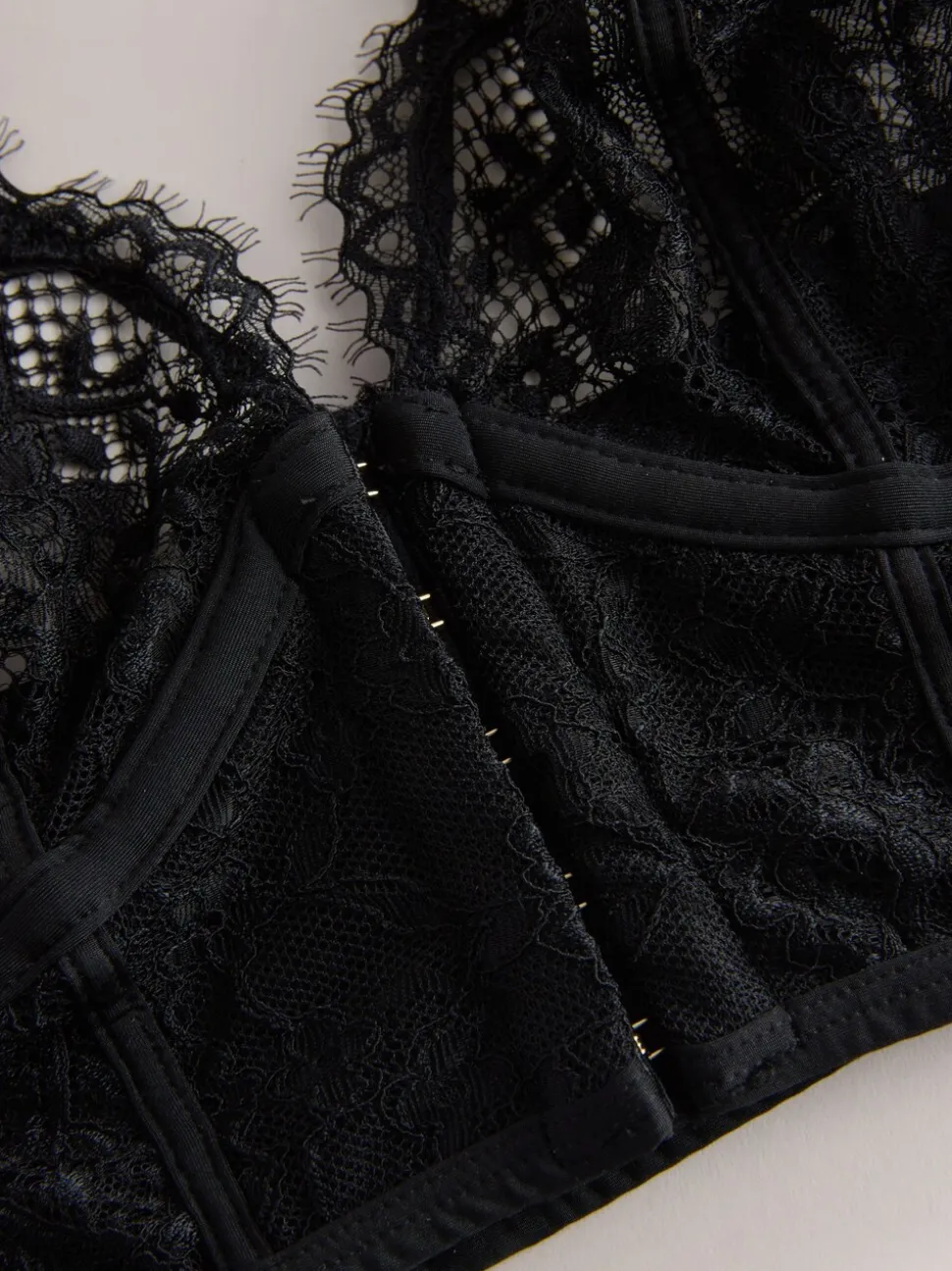 Zwart - A-E Lace Bra